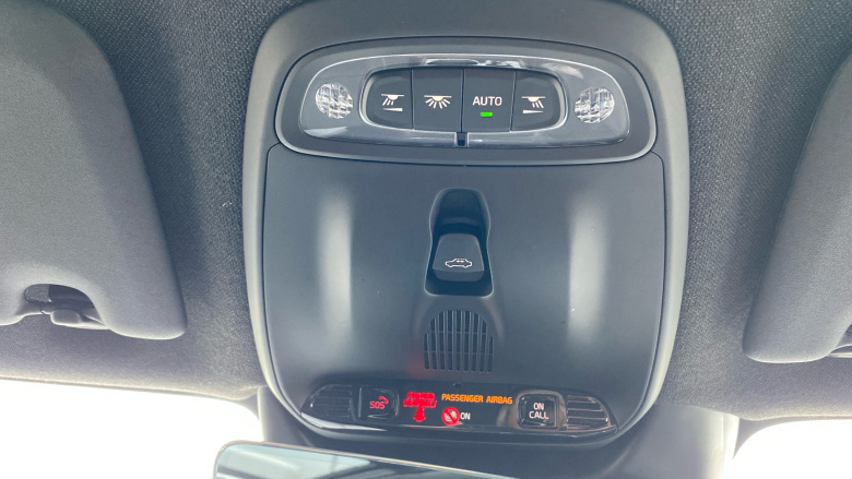 Volvo Xc40 1.5 T5 Recharge PHEV Ultimate Dark 5dr Auto Estate